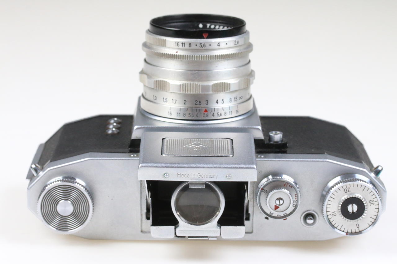 Praktica Praktiflex FX mit Tessar 50mm f/2,8 T - #113209