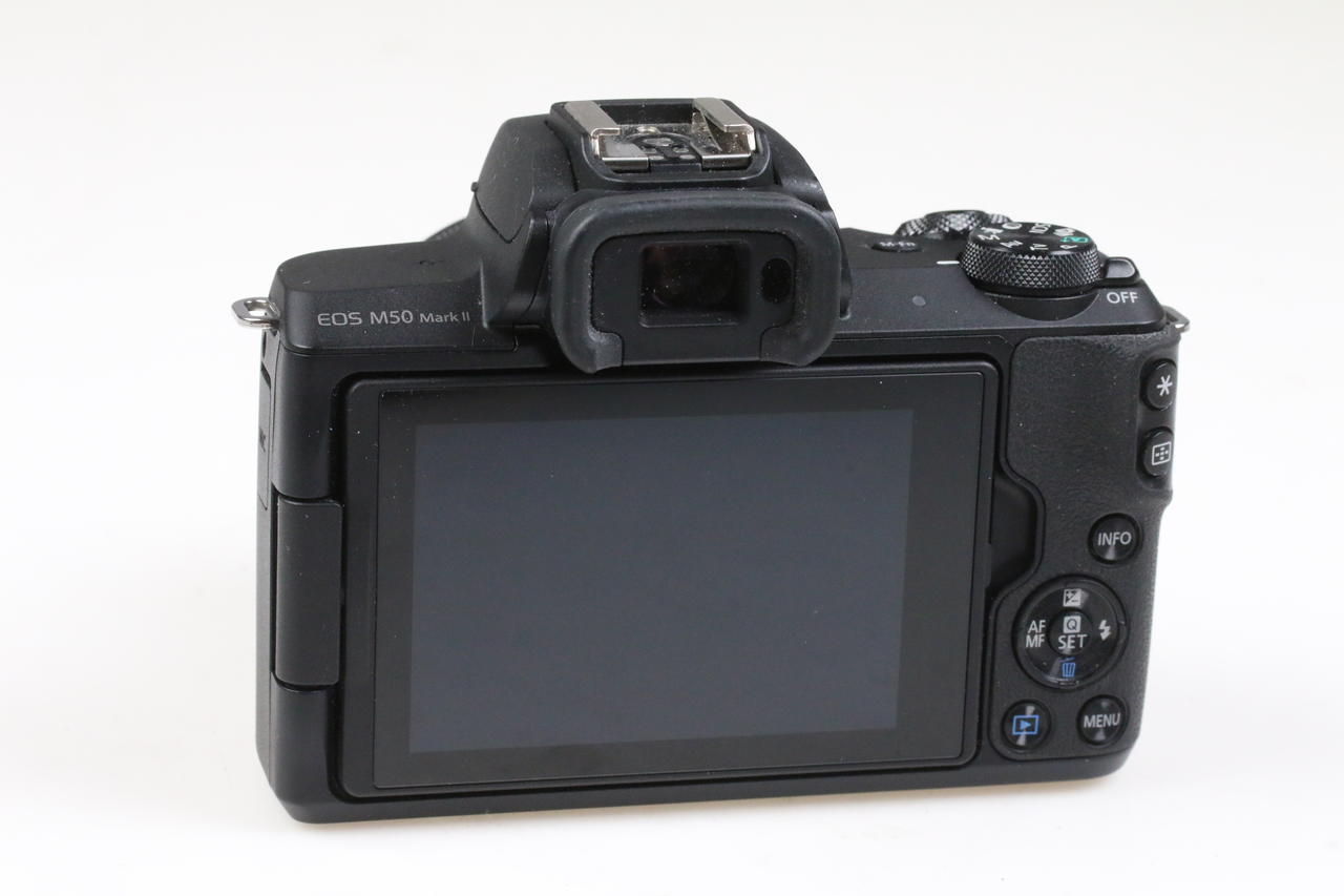 Canon EOS M50 mit EF-M 15-45mm IS STM : Schwarz - #083051006985