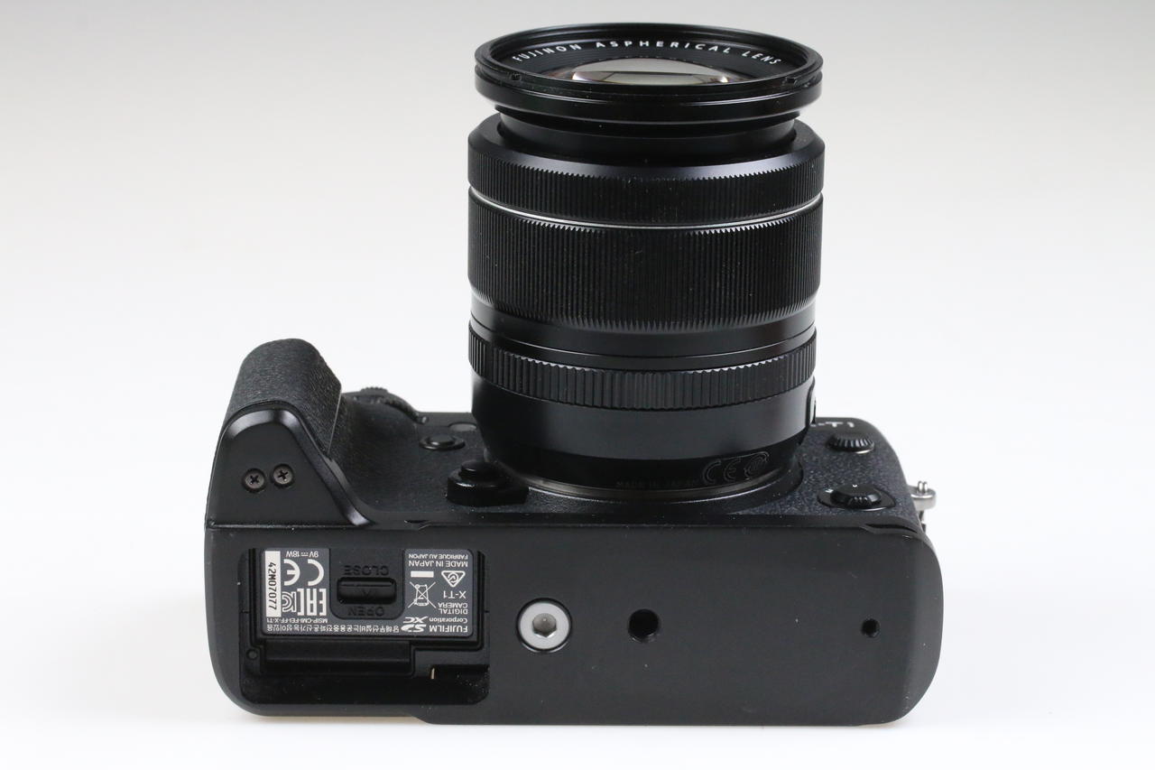 FUJIFILM X-T1 mit XF 18-55mm f/2,8-4,0 R LM OIS - #42M07077