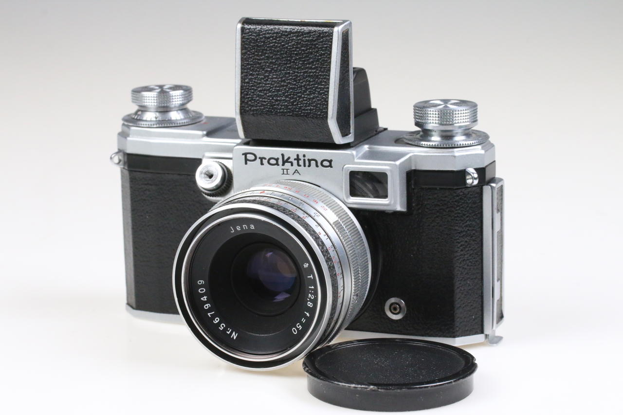 Praktica Praktina II A mit Jena T 50mm f/2,8 - #123599
