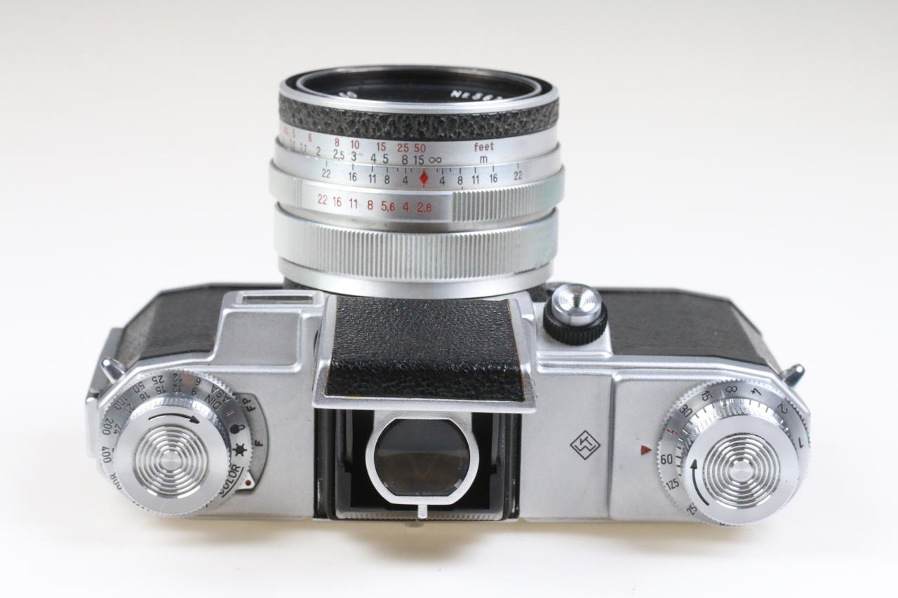 Praktica Praktina II A mit Jena T 50mm f/2,8 - #123599