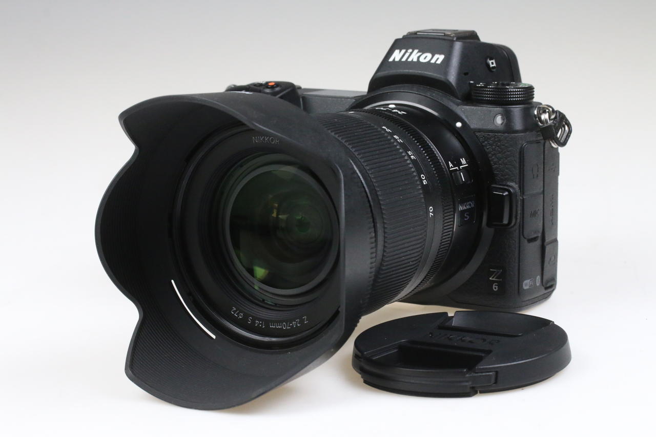 Nikon Z 6 mit Z 24-70mm f/4,0 S - #6022490