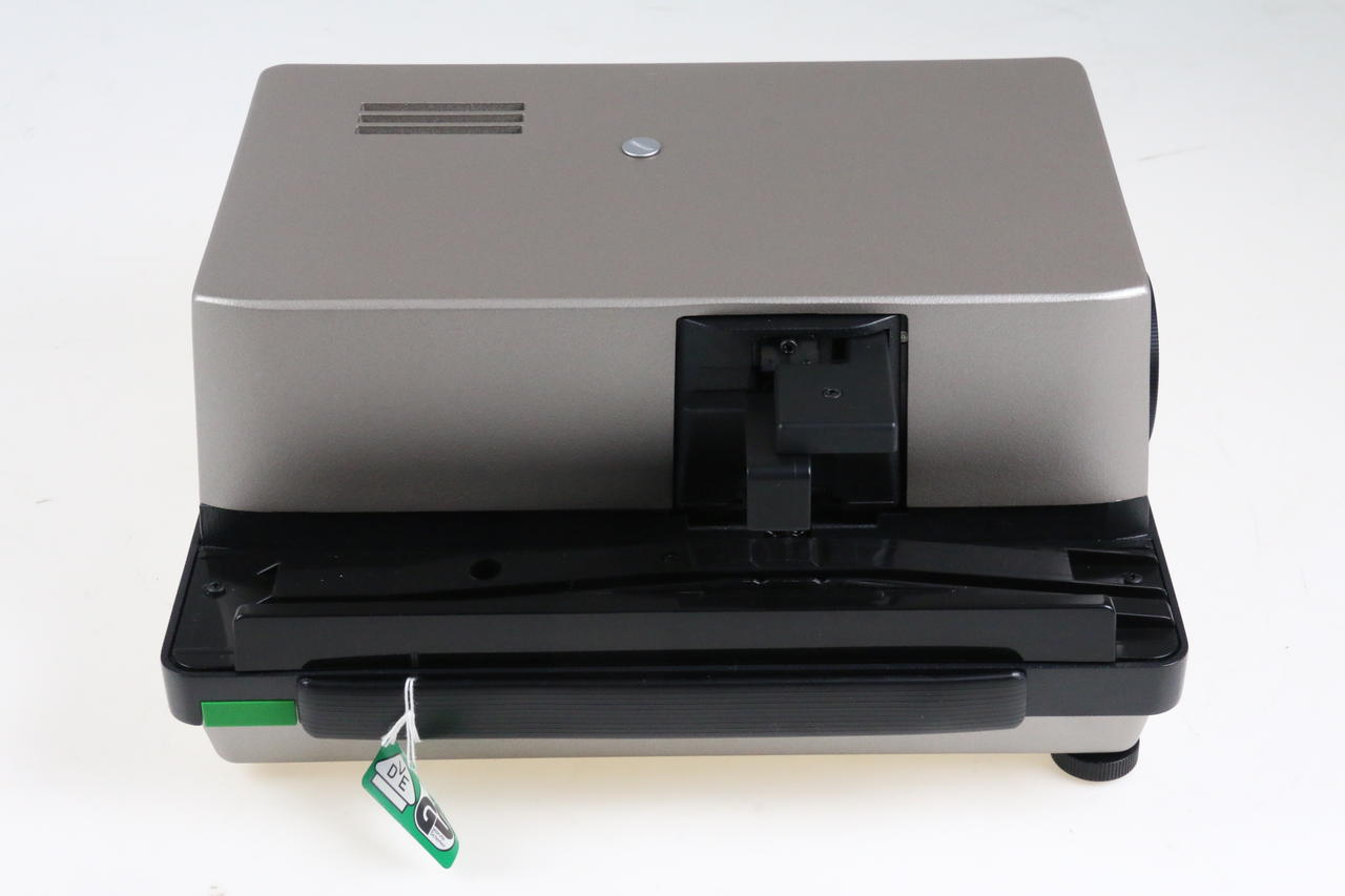 Leica Pradovit P2002 mit Colorplan 90mm f/2,5