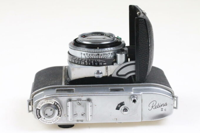 Kodak Retina IIc (Typ 020) mit Heligon 50mm f/2,8 - #221103