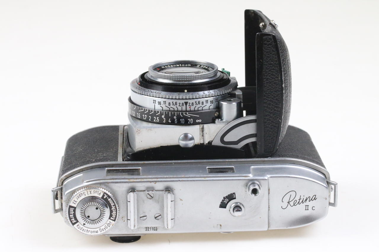 Kodak Retina IIc (Typ 020) mit Heligon 50mm f/2,8 - #221103 - Image 2