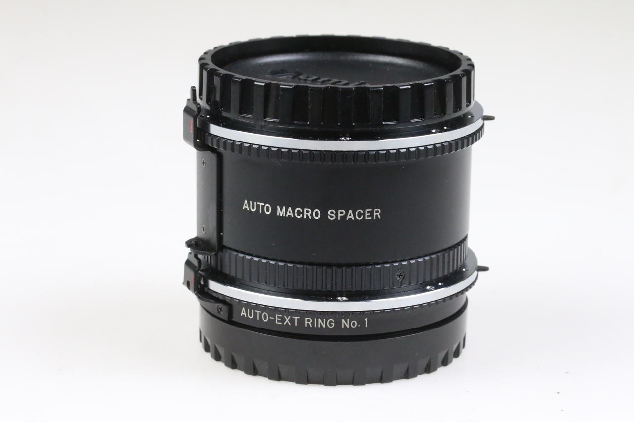 Mamiya Zwischenring No. 1 und Auto Spacer für M645