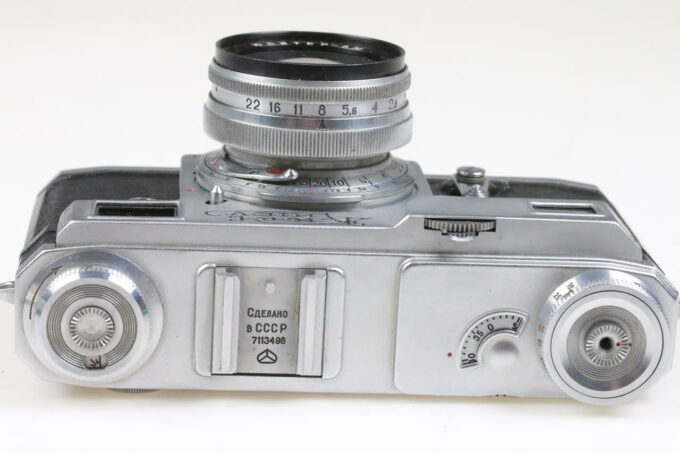 Arsenal Kiev 4a mit Jupiter 8-M 50mm f/2,0 - #7113496