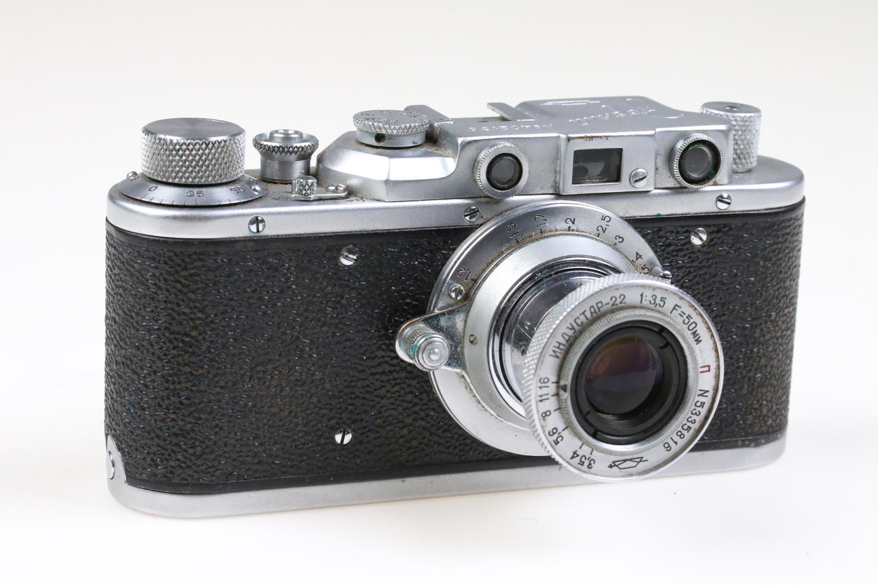 KMZ ZORKI 1 mit Industar-22 5cm f/3,5 - #402138