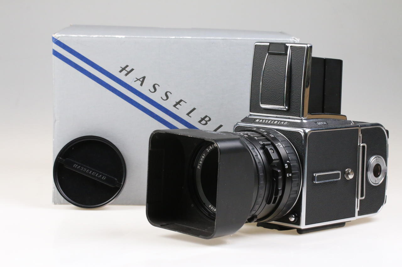 Hasselblad 501 CM mit Planar 80mm f/2,8 CB - #10EE19733