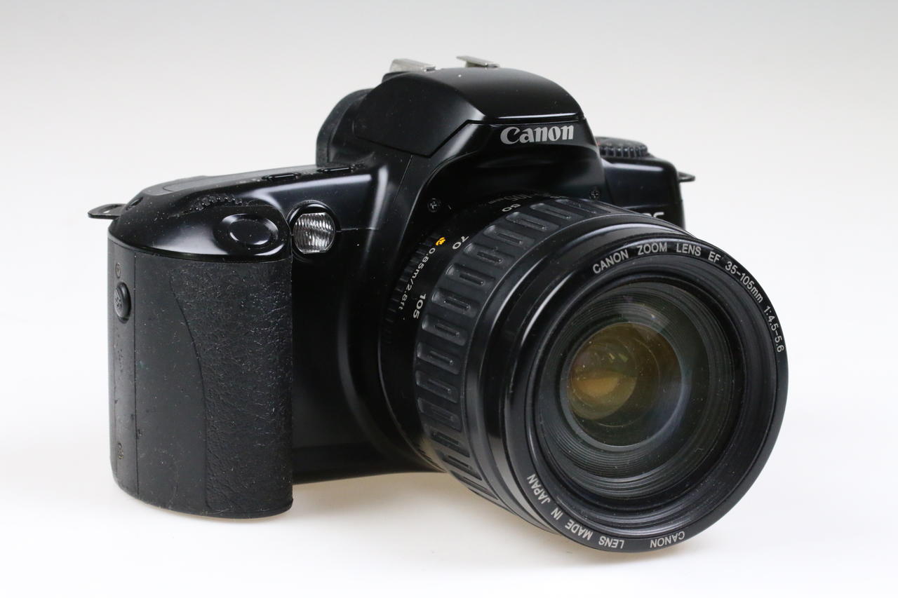 Canon EOS 500 mit EF 35-105mm f/4,5-5,6 Zoom-Objektiv - #8114676