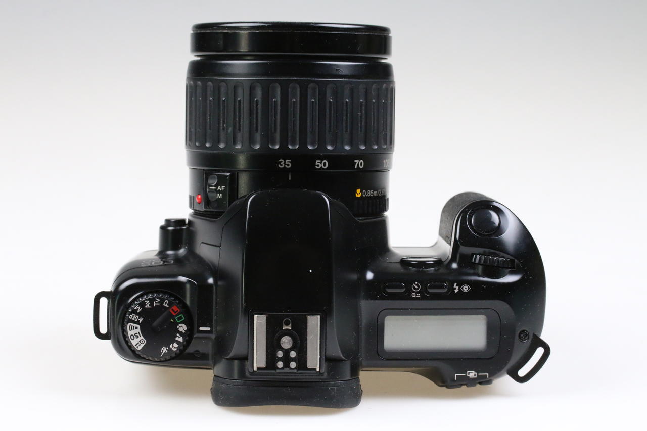 Canon EOS 500 mit EF 35-105mm f/4,5-5,6 Zoom-Objektiv - #8114676