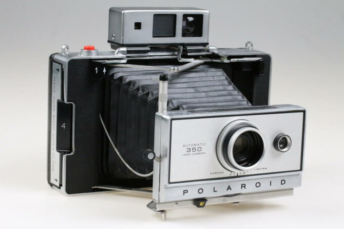 Polaroid Automatic 350 Land Camera