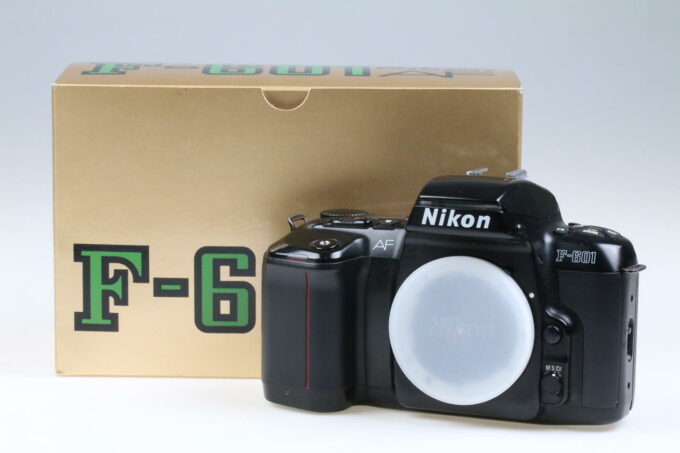 Nikon F-601 - #2386653