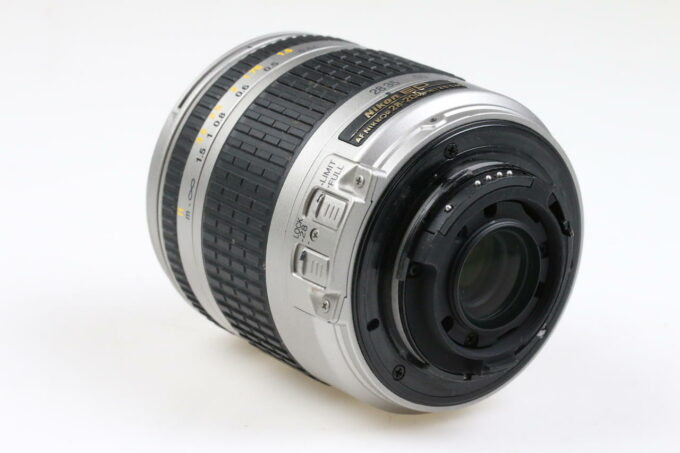 Nikon AF 28-200mm f/3,5-5,6 G ED - #2021374