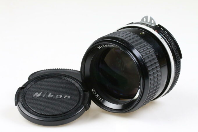 Nikon MF 85mm f/2,0 AI - #179472