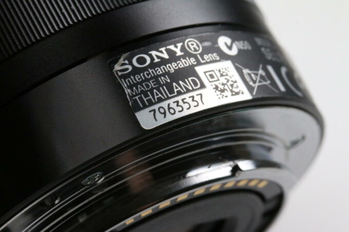 Sony E 18-55mm f/3,5-5,6 OSS - #7963537