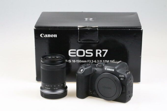 Canon EOS R7 mit RF-S 18-150mm f/3,5-6,3 IS STM - #173034000329