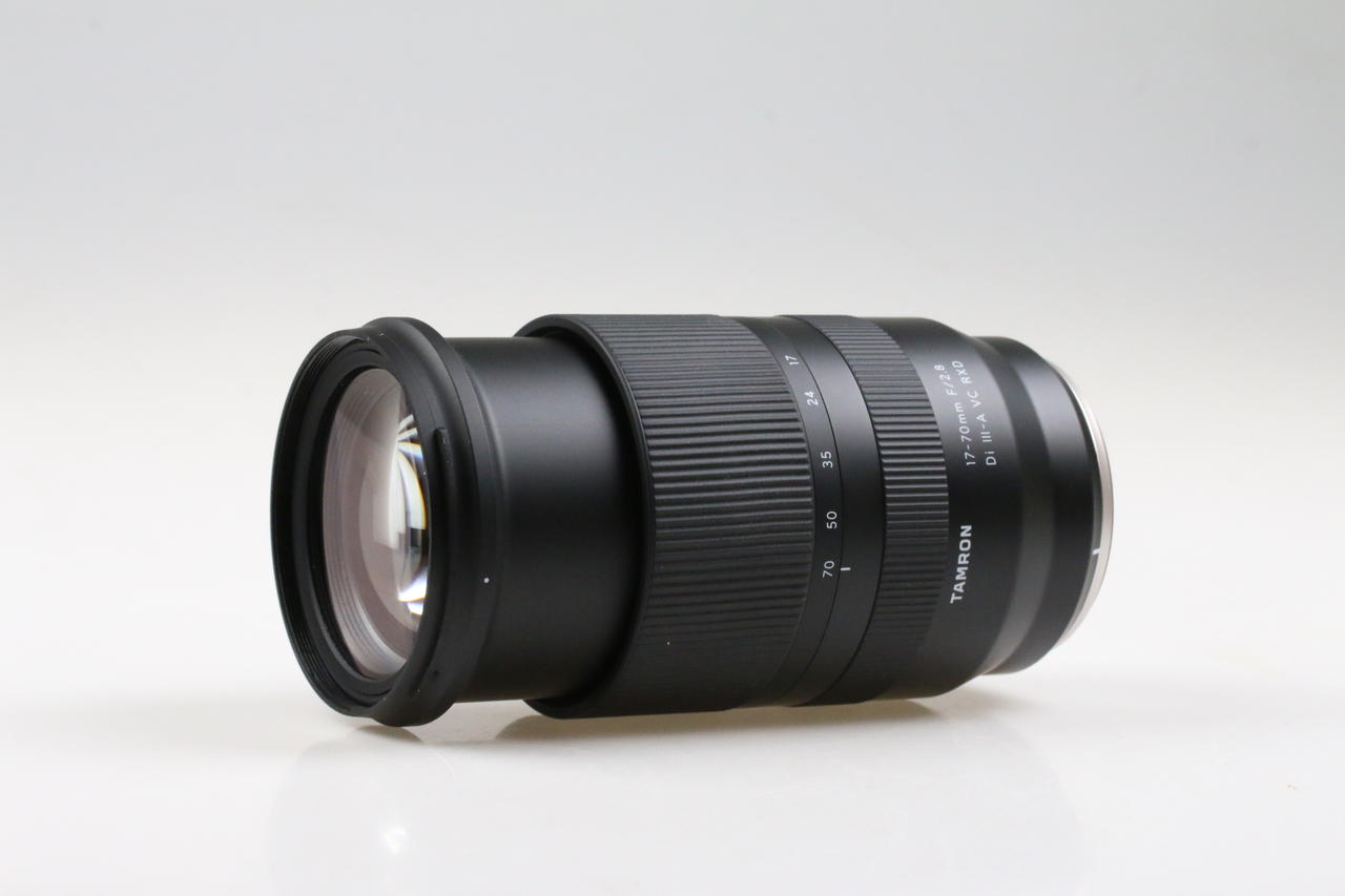 Tamron 17-70mm f/2,8 Di III-A VC RXD für Fujifilm X-Mount