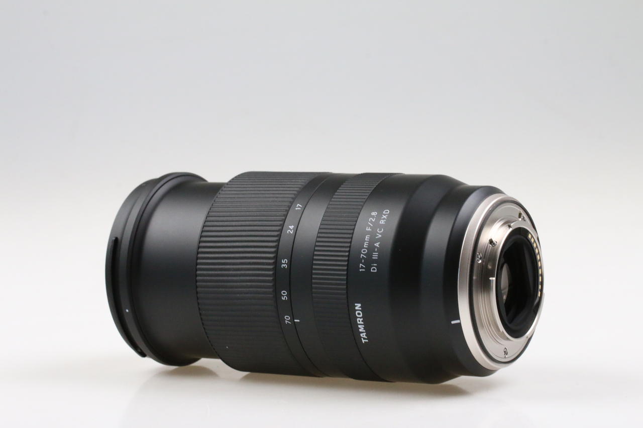 Tamron 17-70mm f/2,8 Di III-A VC RXD für Fujifilm X-Mount