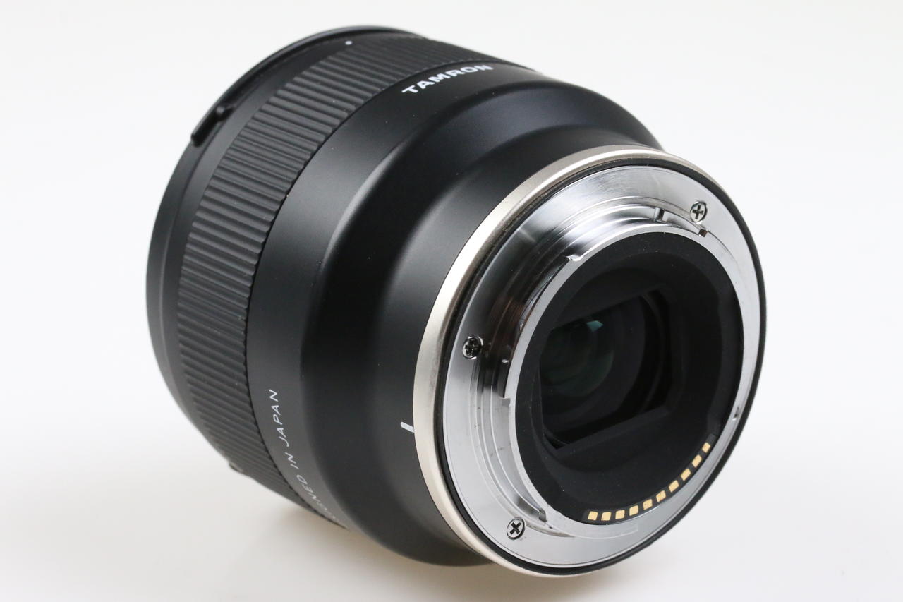 Tamron 35mm f/2,8 Di III OSD M 1:2 für Sony E-Mount