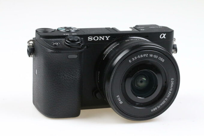 Sony Alpha 6400 mit E PZ 16-50mm OSS - #3928041