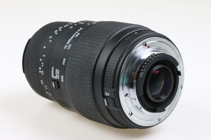 Sigma 70-300mm f/4,0-5,6 DG Macro für Nikon F (AF FX) - #13099670