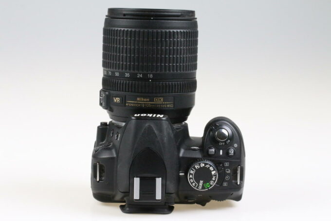 Nikon D3100 mit AF-S DX 18-105mm f/3,5-5,6 VR - #7595320