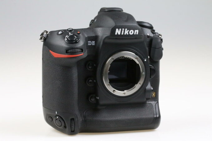 Nikon D5 Gehäuse - CF Version - #6500517