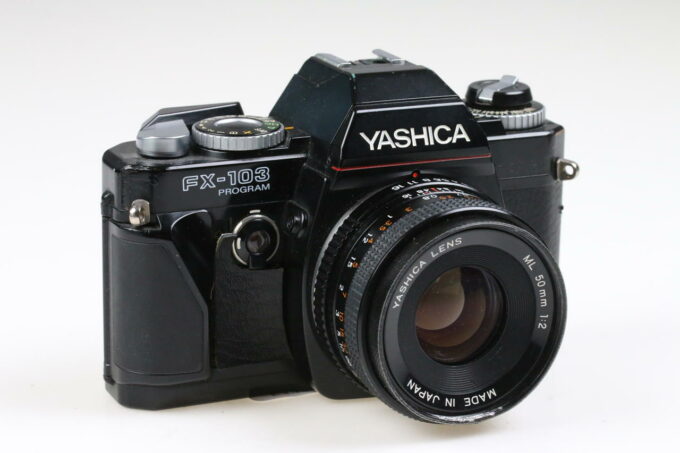 Yashica FX-103 Program mit 50mm f/2,0 - #122371