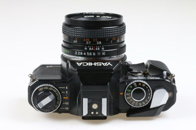 Yashica FX-103 Program mit 50mm f/2,0 - #122371