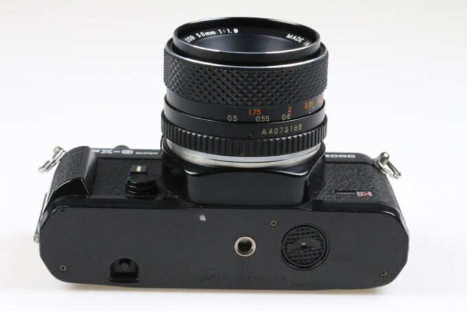 Yashica FX-3 Super 2000 mit ML 50mm f/1,9 - #1606108