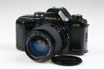 Yashica 108 Multi Program mit Yashica MC 35-70mm 3,5-4,5 - #5134365