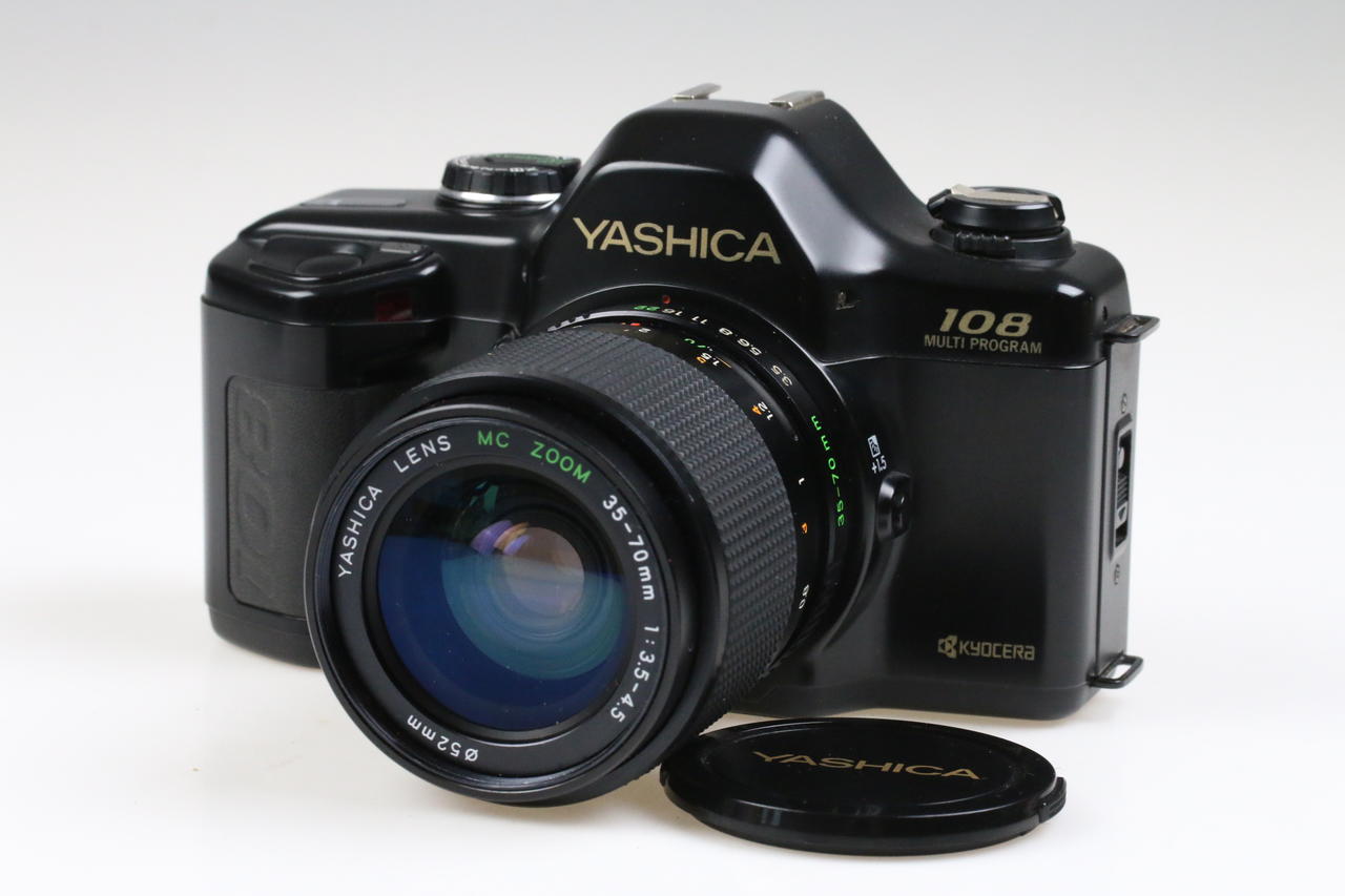 Yashica 108 Multi Program mit Yashica MC 35-70mm 3,5-4,5 - #5134365