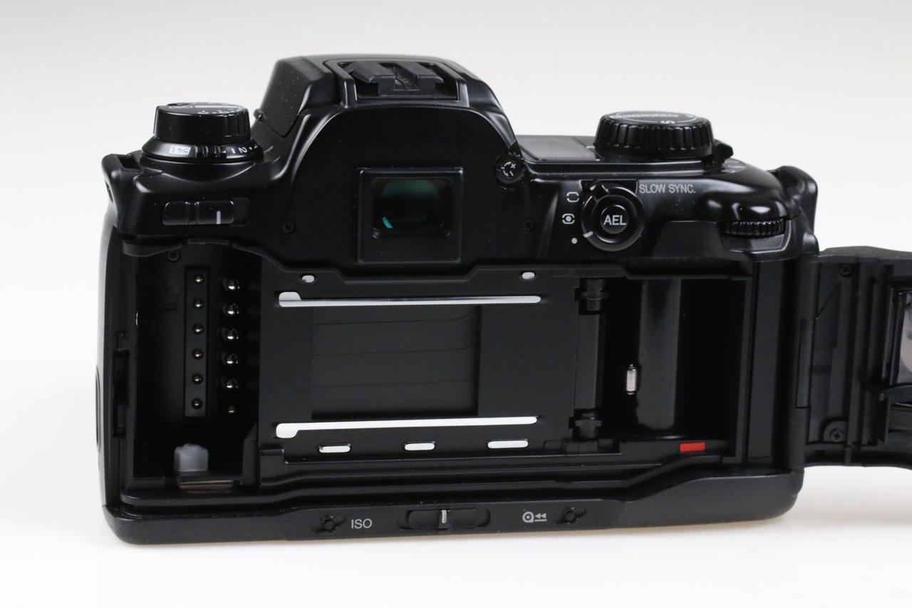 Minolta Dynax 600si classic mit AF 35-105mm f/3,5-4,5 - #54505958