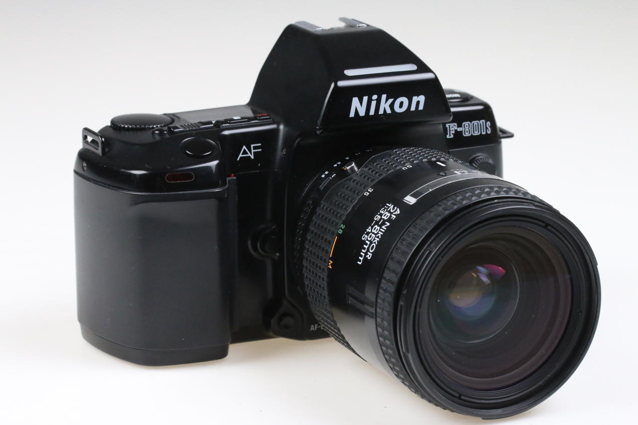 Nikon F-801s mit Nikkor AF 28-85mm f/3,5-4,5 - #3030765 - Image 2