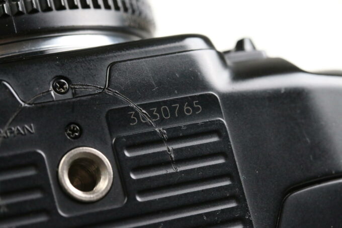 Nikon F-801s mit Nikkor AF 28-85mm f/3,5-4,5 - #3030765