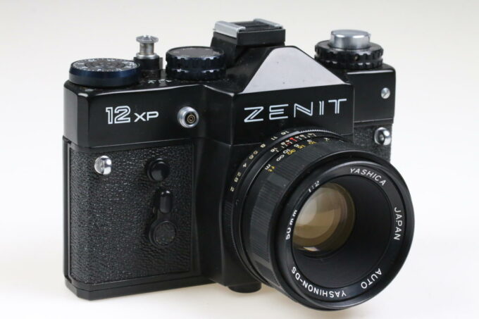 KMZ Zenit 12XP mit Yashica 50mm f/2,0 Gehäuse - #89063999