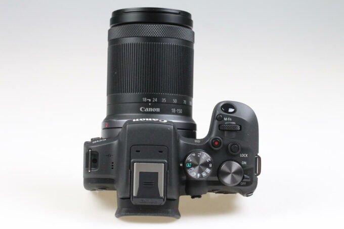 Canon EOS R10 mit RF 18-150mm f/3,5-6,3 IS STM - #283033003563