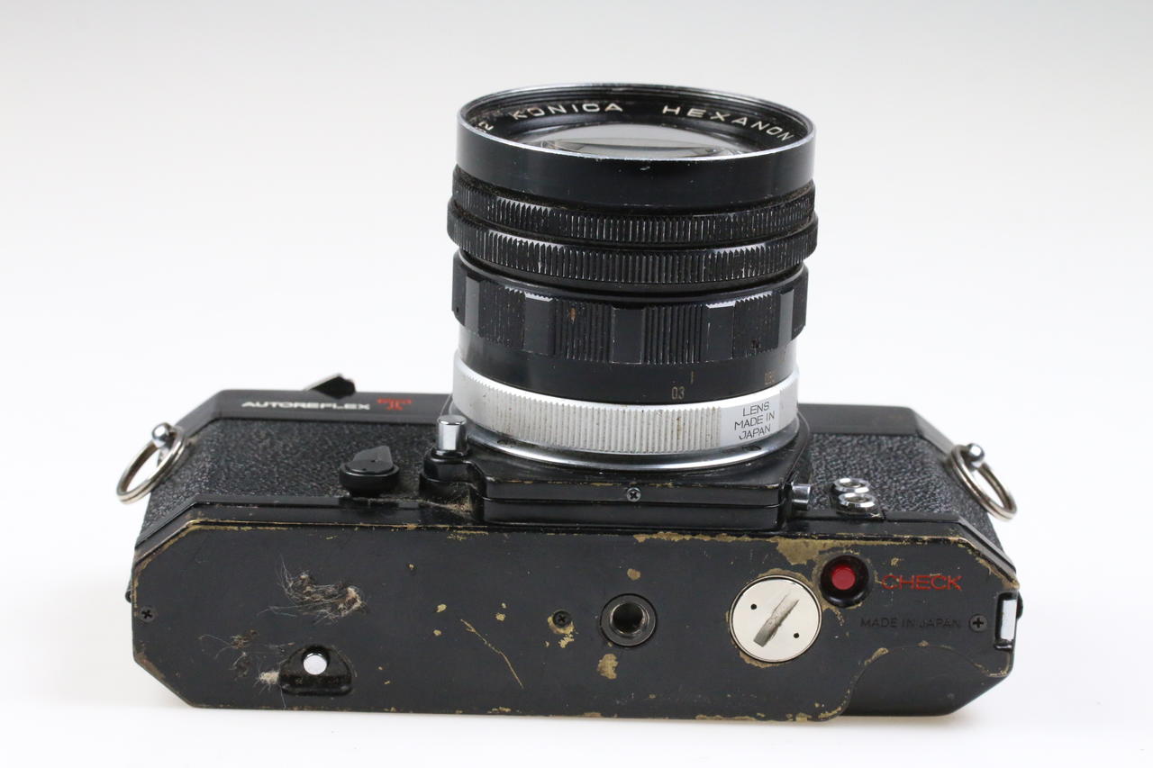 Konica Autoreflex T Gehäuse mit Hexanon 28mm f/3,5 - #361304