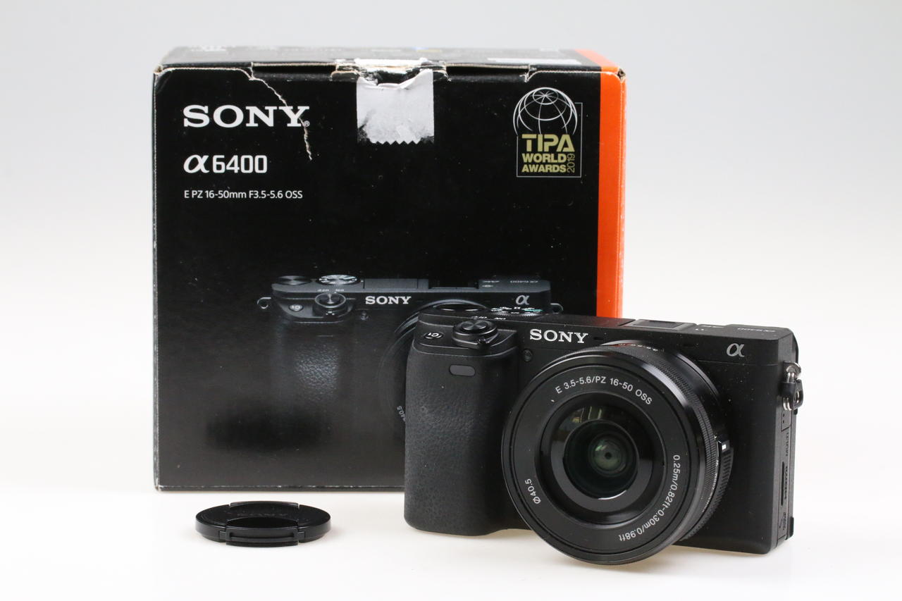 Sony Alpha 6400 mit E PZ 16-50mm OSS - #3952887