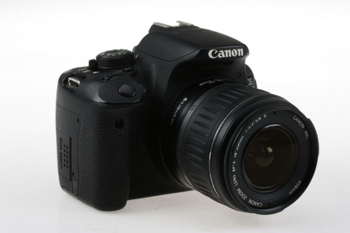 Canon EOS 700D mit EF-S 18-55mm f/3,5-5,6