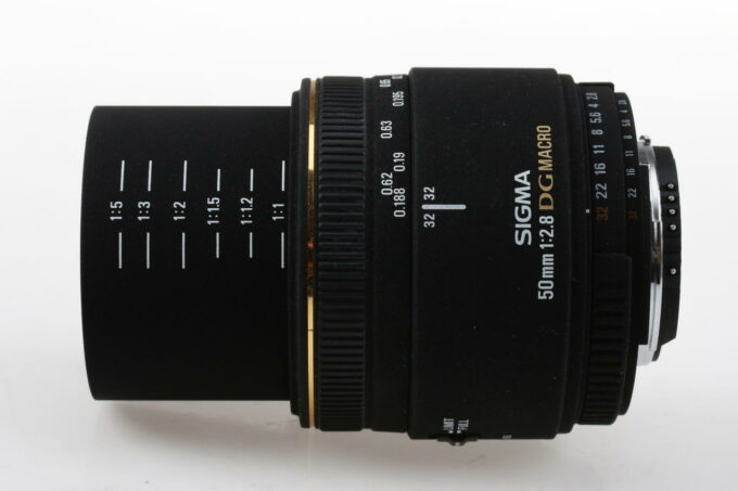 Sigma 50mm f/2,8 DG Macro für Nikon - #4074942