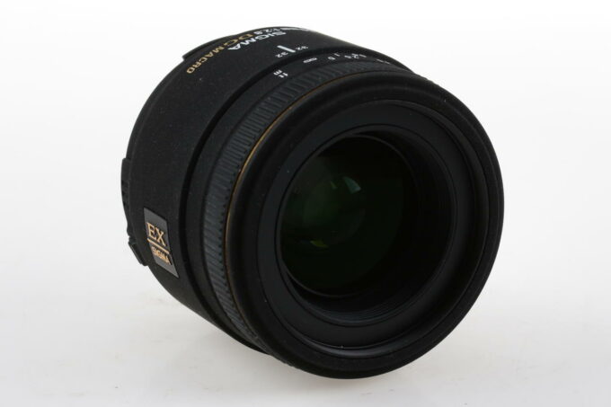 Sigma 50mm f/2,8 DG Macro für Nikon - #4074942