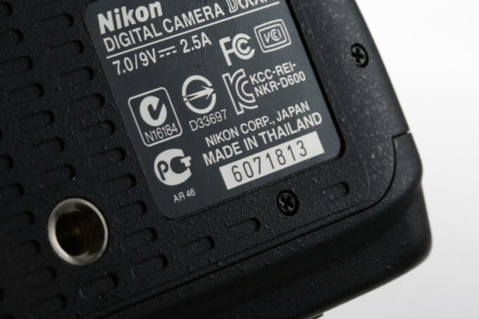 Nikon D600 mit Zubehörpaket - #6071813