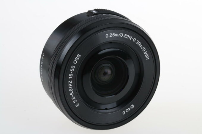 Sony E PZ 16-50mm f/3,5-5,6 OSS - Demoware