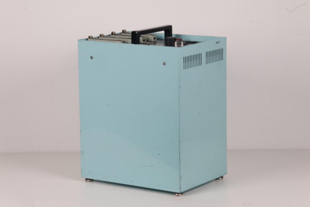 Broncolor 304 Generator - #011019