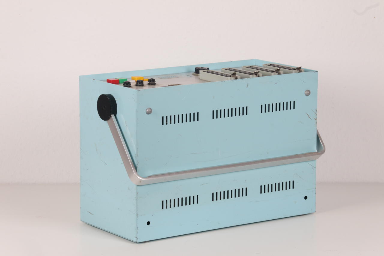 Broncolor S3400 Generator - DEFEKT