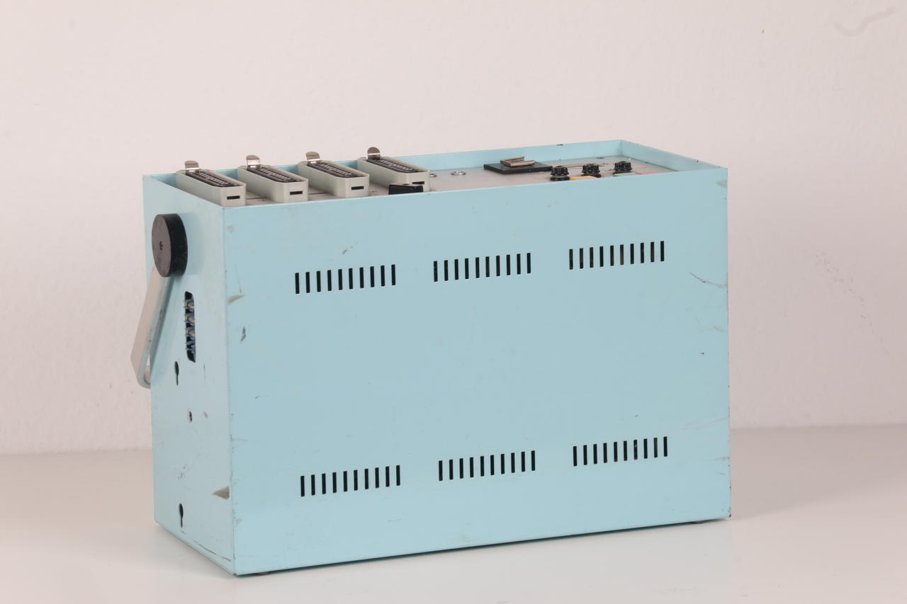 Broncolor S3400 Generator - DEFEKT - Image 2