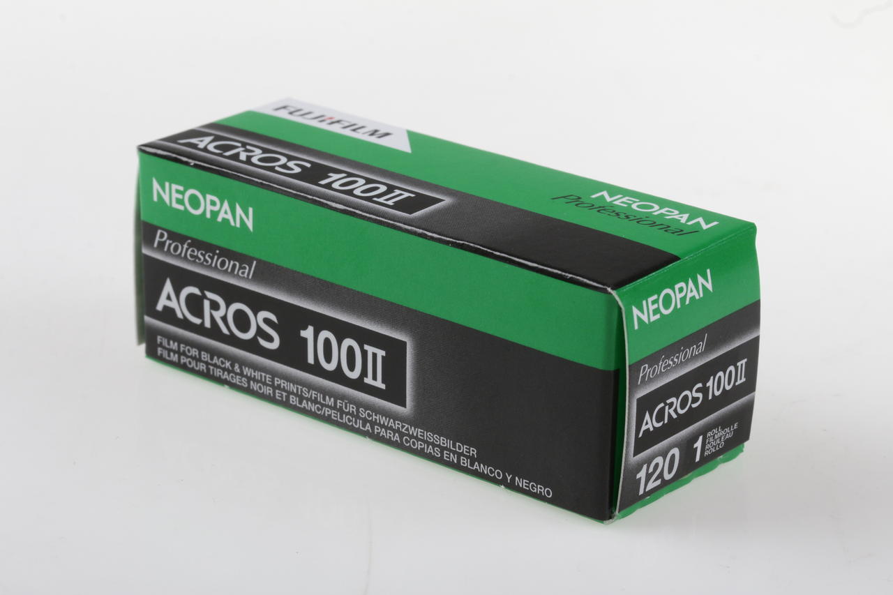 FUJIFILM Neopan Acros 100 II EC 120er SW-Film (Abgelaufen/Expired 06/2024) - Image 2