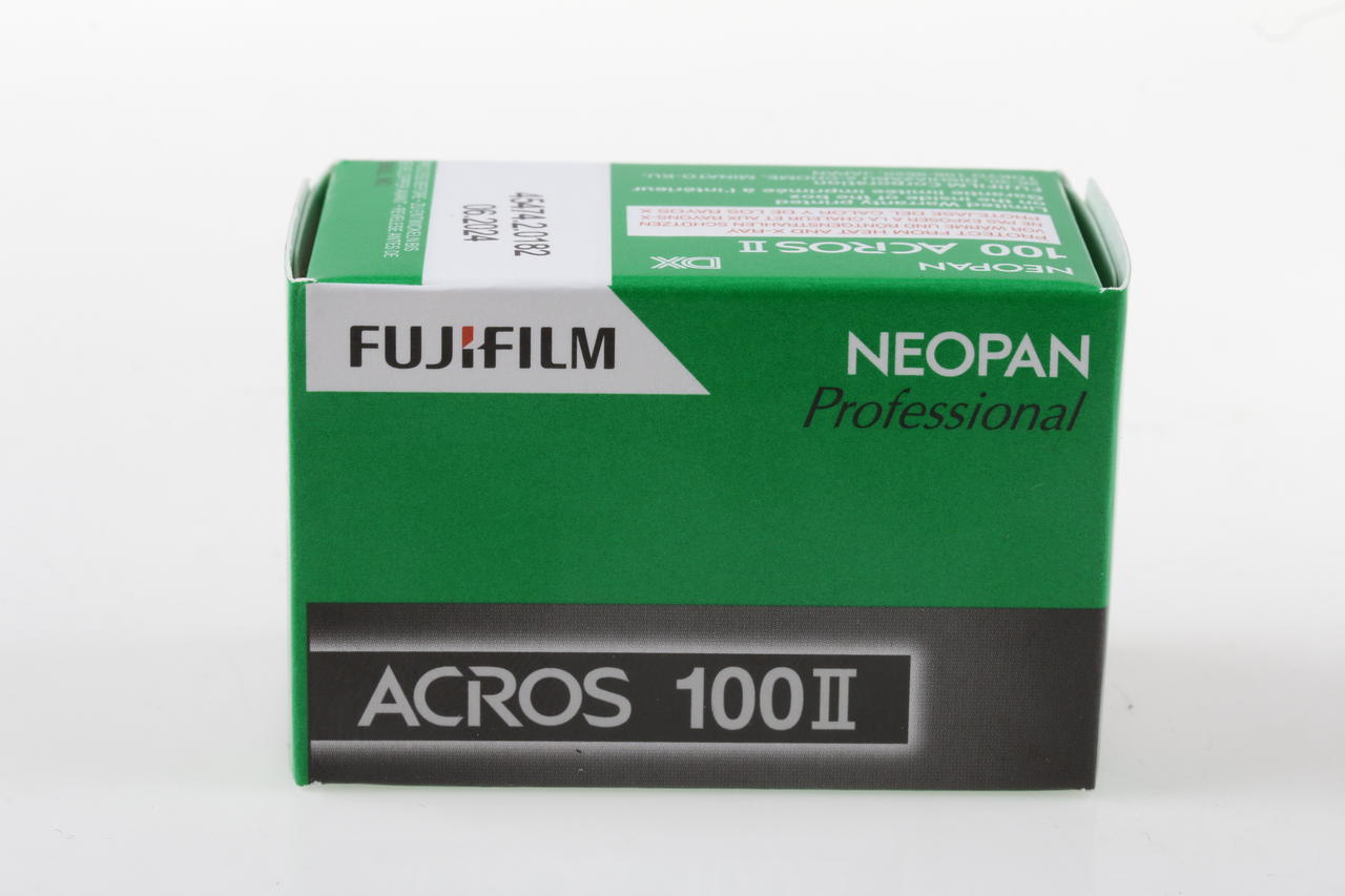 特別価格 Acros Neopan FUJIFILM 100 SW-KB-Film 135/36 EC II タイムセール